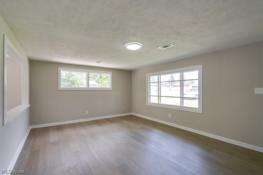 9525 Blitz Lane Property Photo 11