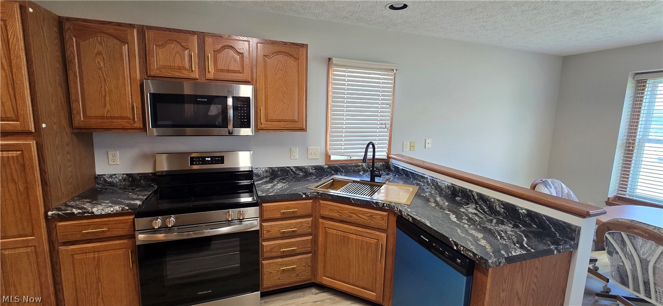 118 Gleneagle Drive Property Photo 8