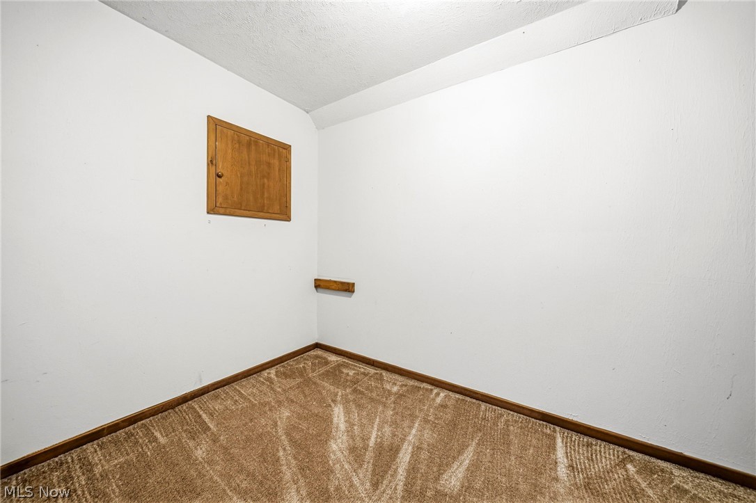 5513 Pheasants Walk Drive Property Photo 36