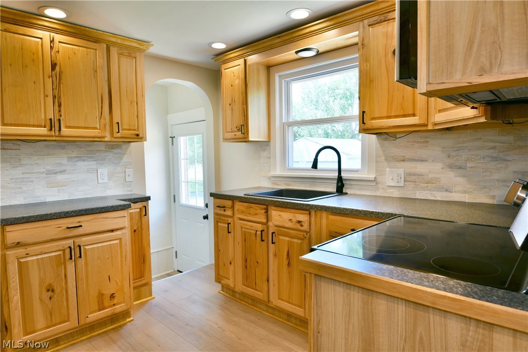 1070 Calla Road E Property Photo 13