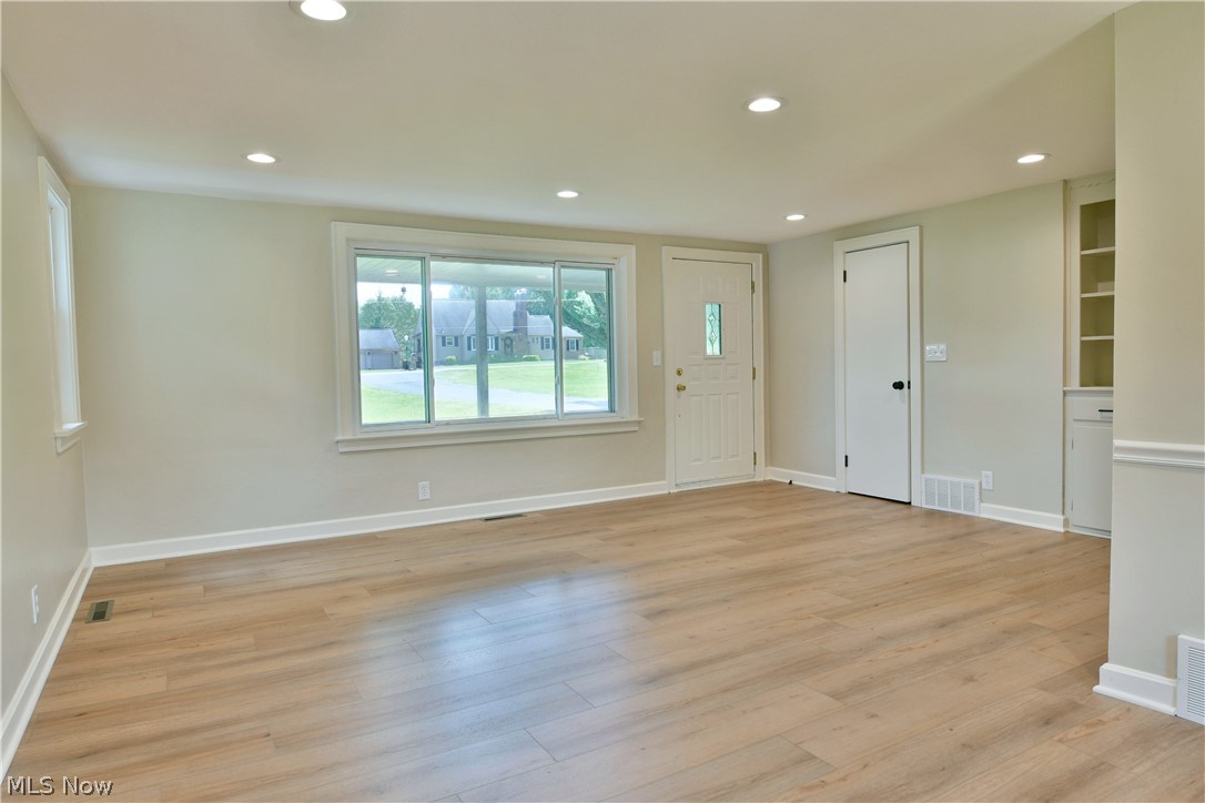 1070 Calla Road E Property Photo 22