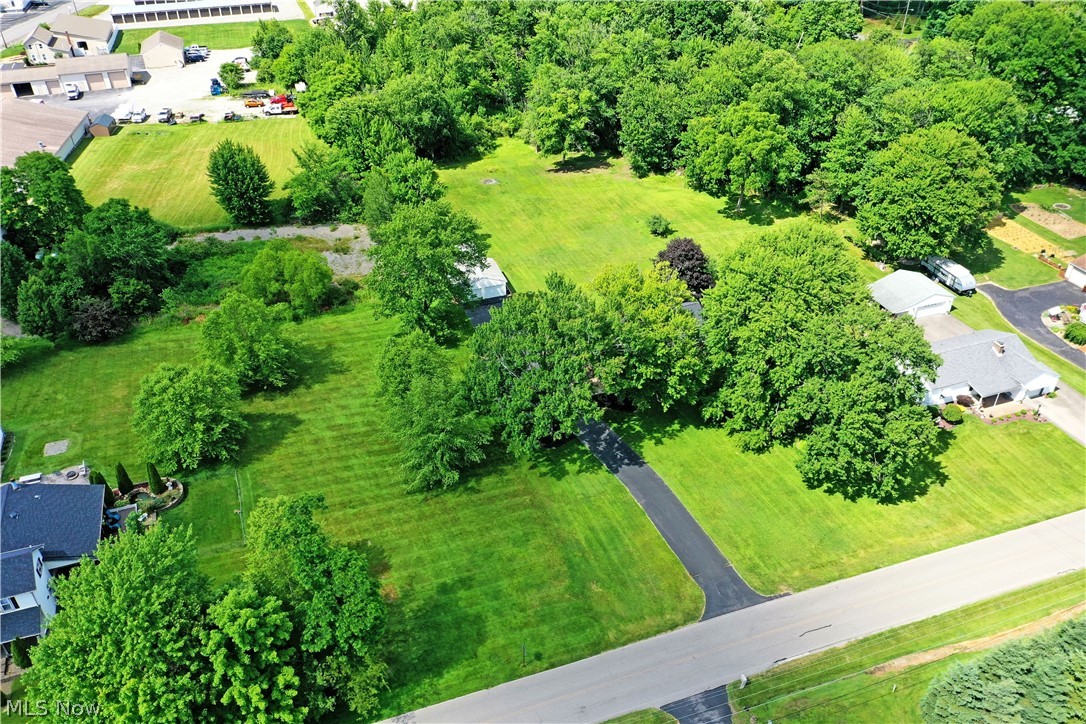 1070 Calla Road E Property Photo 43