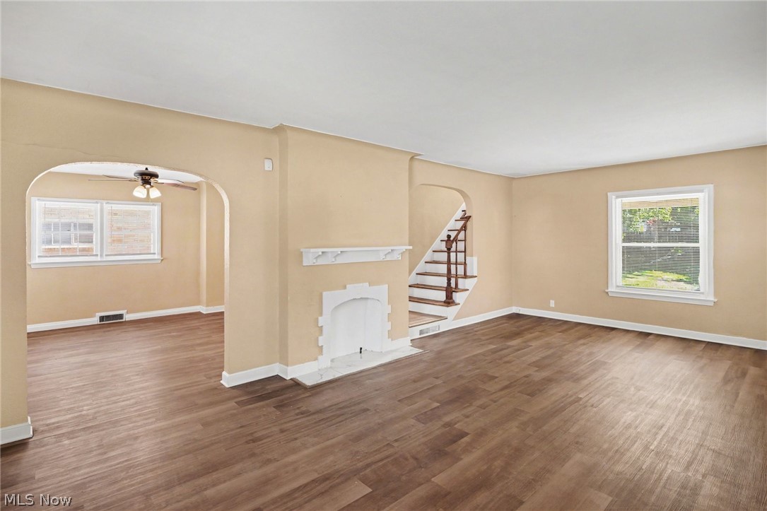 3652 Douglas Road Property Photo 9