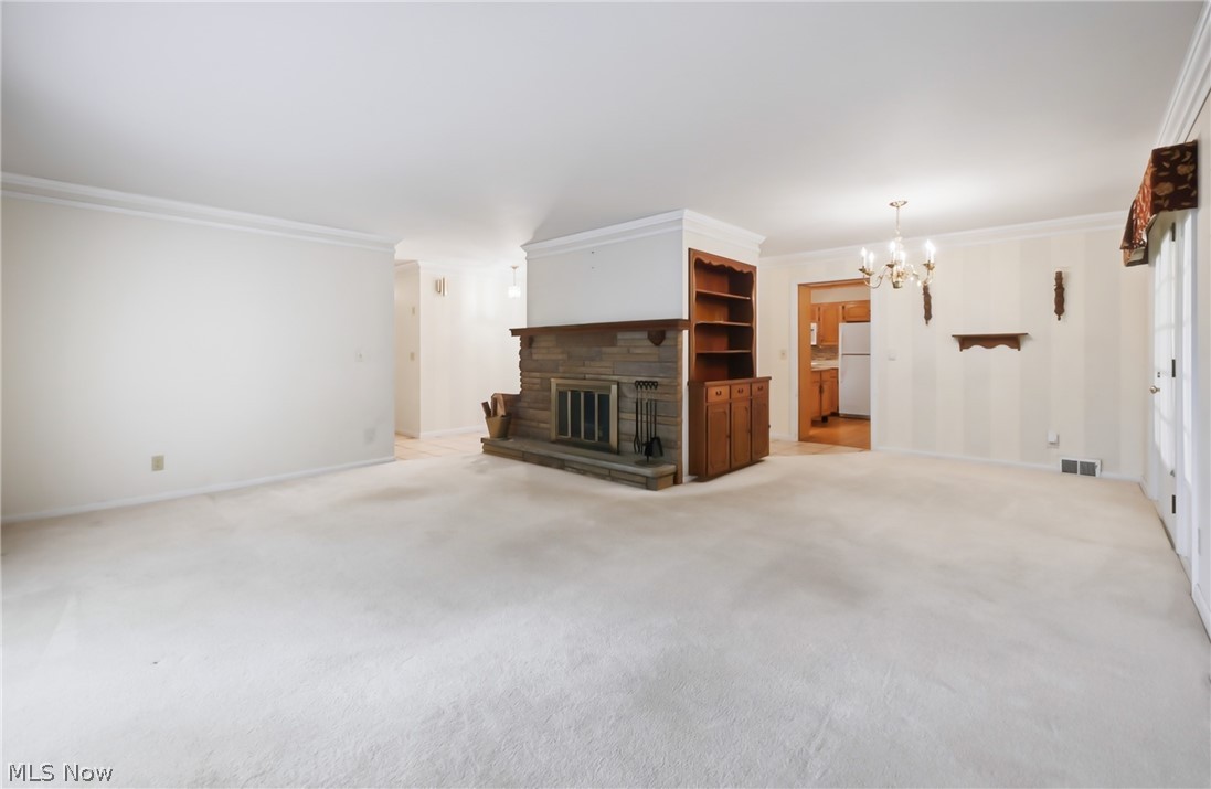 8564 Squires Lane Ne Property Photo 5