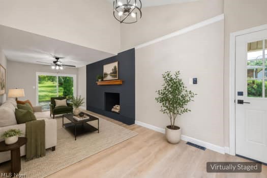 2805 Glencoe Property Photo 5