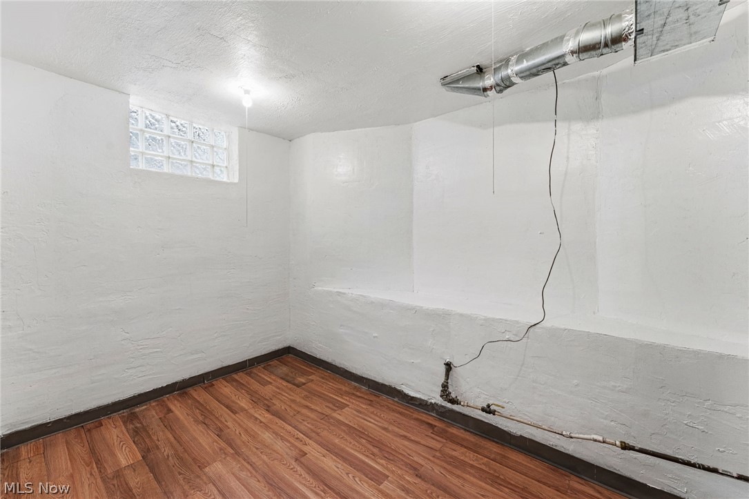 2081 West Boulevard Property Photo 18