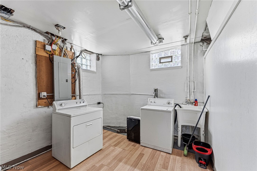 2081 West Boulevard Property Photo 19