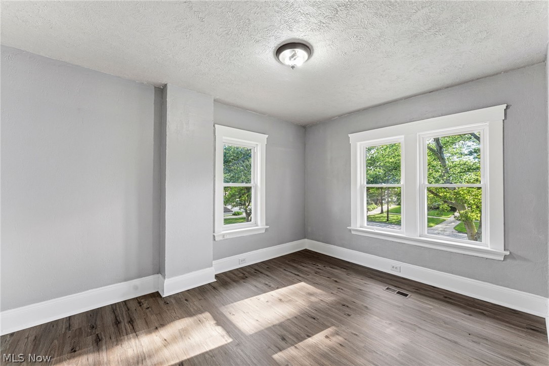 2081 West Boulevard Property Photo 29