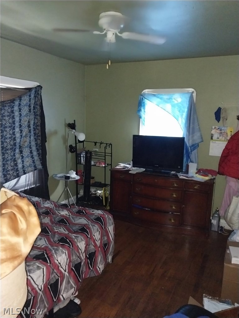 1747 Catalpa Road Property Photo 6