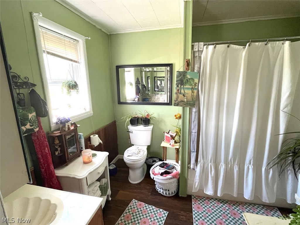 403 Lee Road Property Photo 8