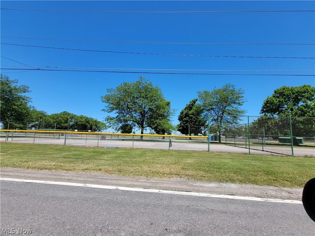 3424 Parmly Road Property Photo 1