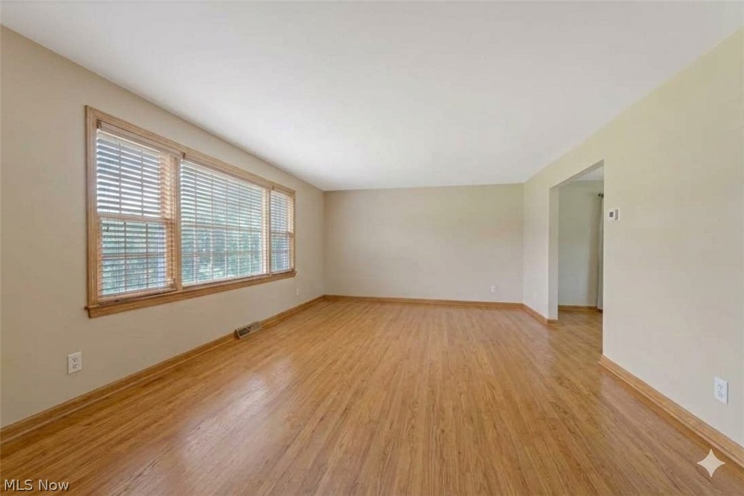 680 Forest Ridge Drive Property Photo 18