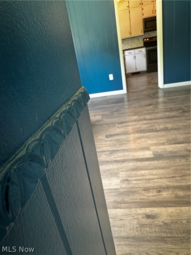 976 N Main Street Property Photo 16