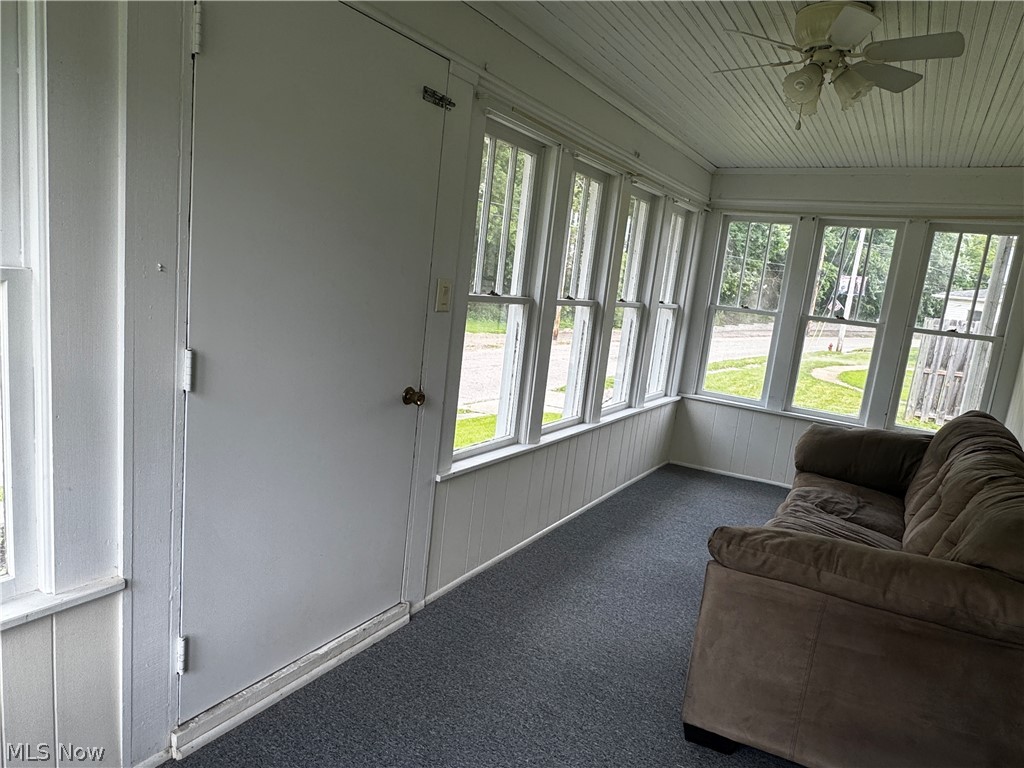 976 N Main Street Property Photo 24