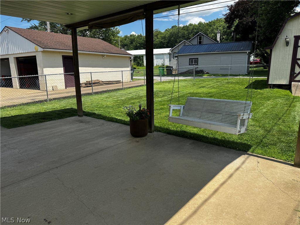 976 N Main Street Property Photo 42