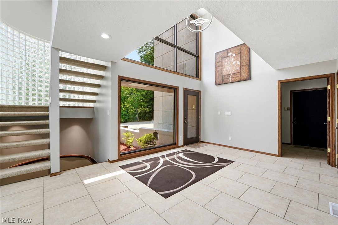 13601 Royalton Road Property Photo 15