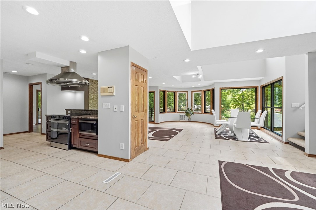 13601 Royalton Road Property Photo 18