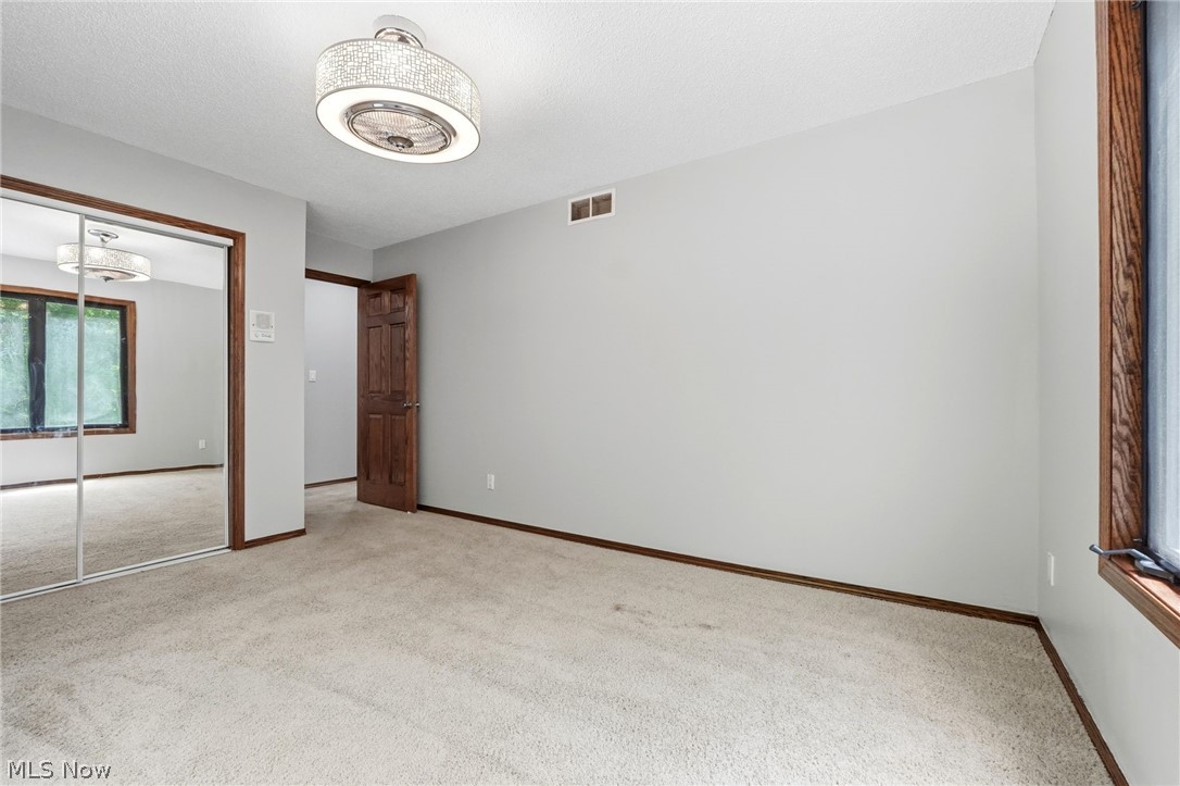 13601 Royalton Road Property Photo 32
