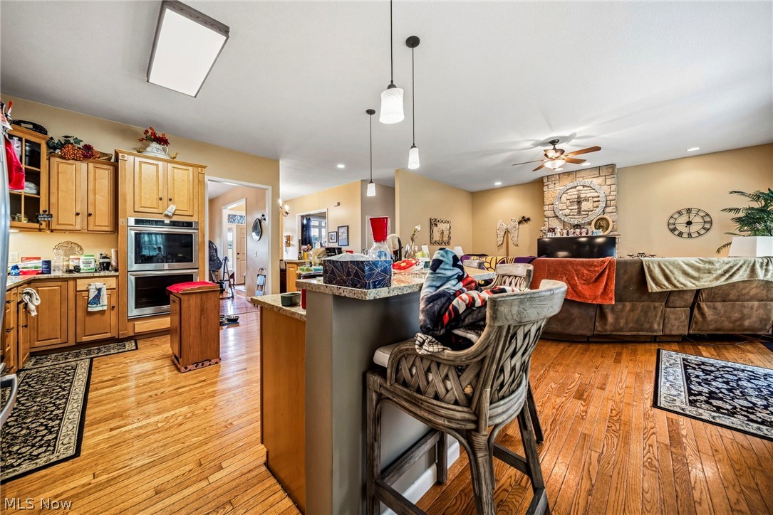 10401 Darrow Road Property Photo 4