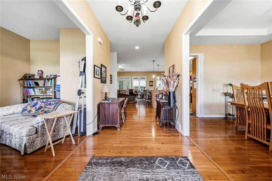 10401 Darrow Road Property Photo 18