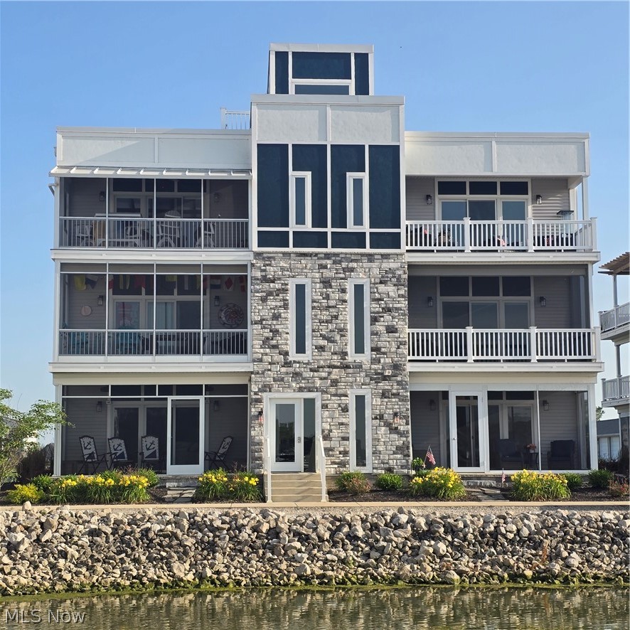 2731 S Harbor Bay Drive 1122