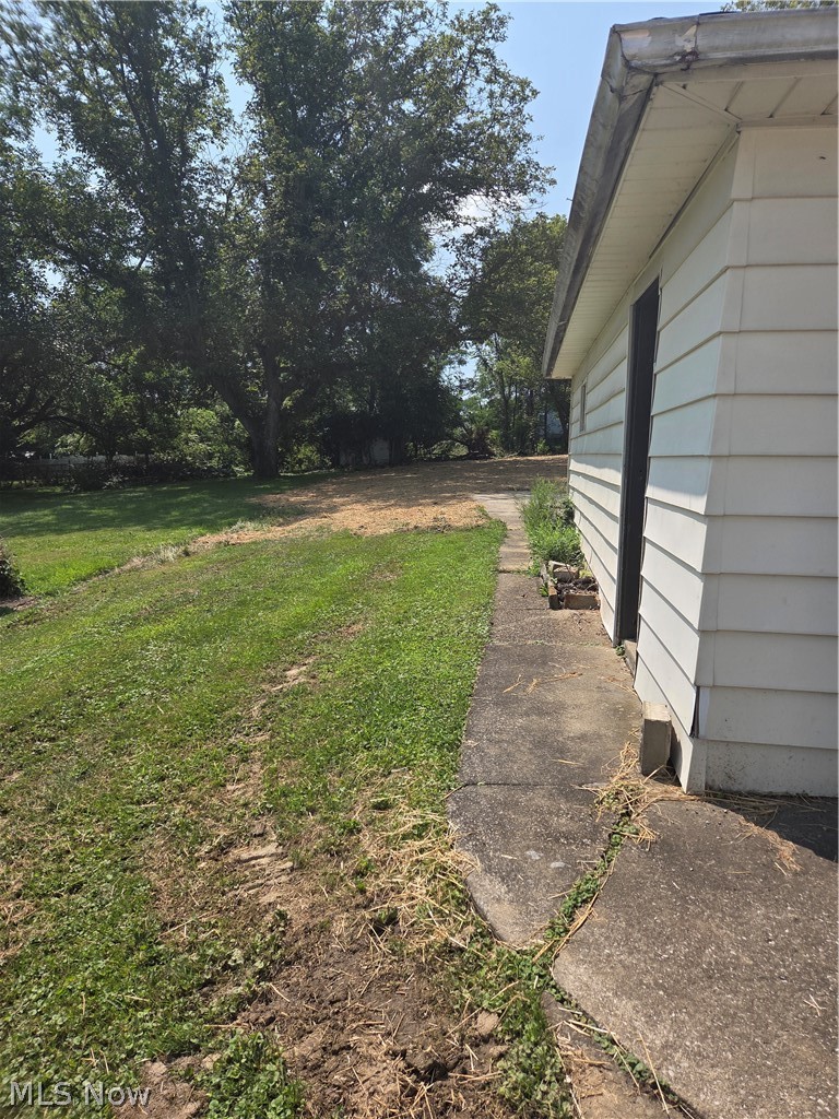 636 Lincoln Avenue Property Photo 26