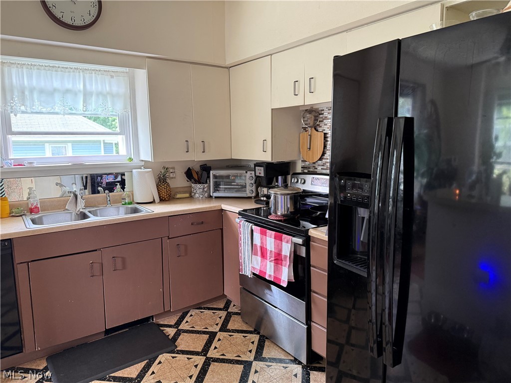 155 Grant Street Property Photo 16