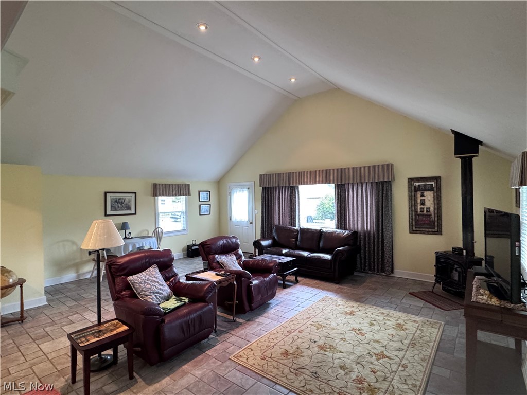 10803 Kile Road Property Photo 8