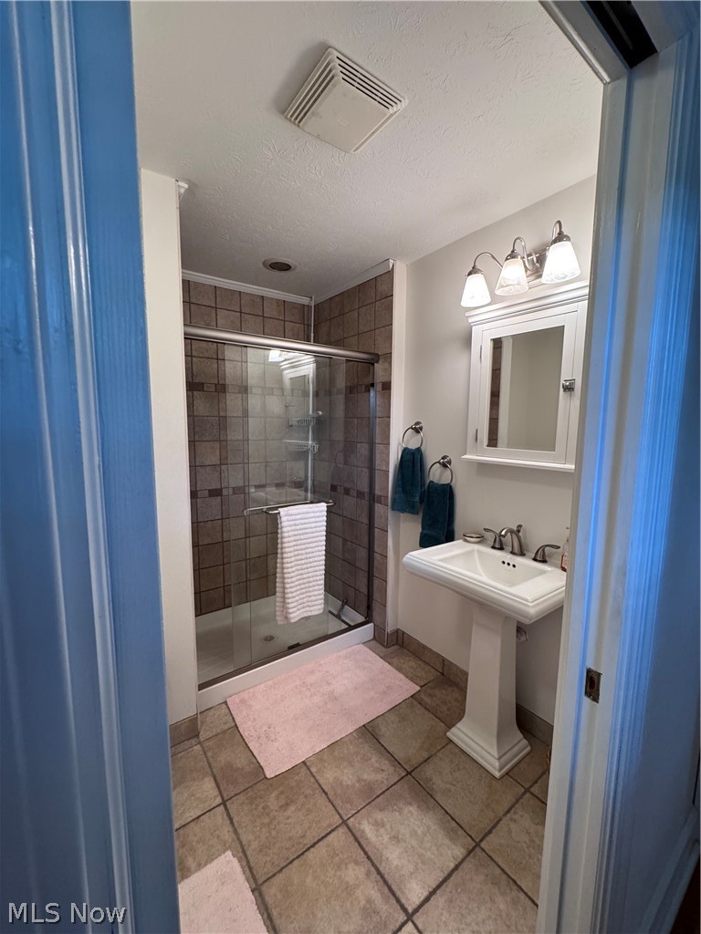 10803 Kile Road Property Photo 16