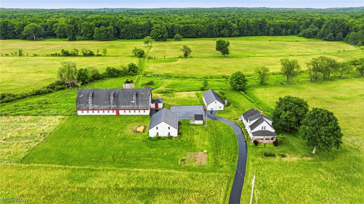 10803 Kile Road Property Photo 3
