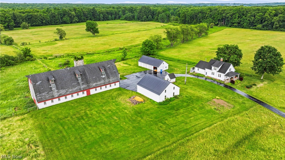 10803 Kile Road Property Photo 4
