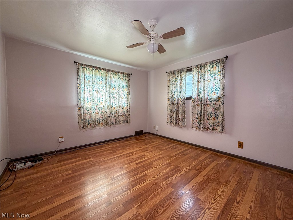 53 Memorial Circle Property Photo 15