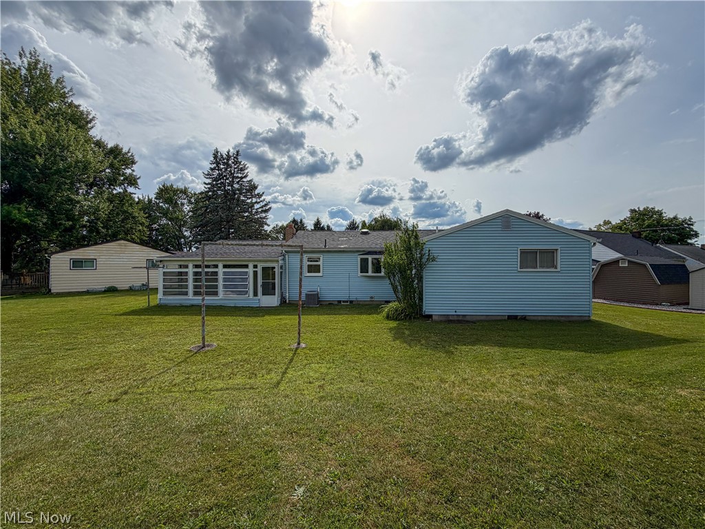 53 Memorial Circle Property Photo 28