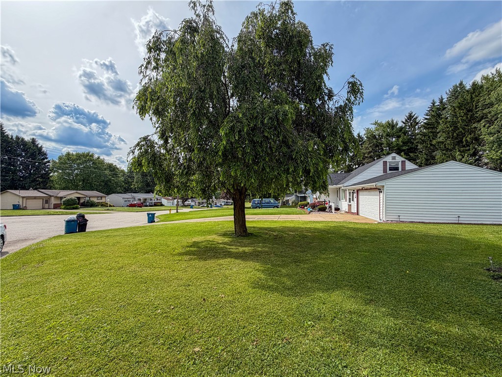 53 Memorial Circle Property Photo 30