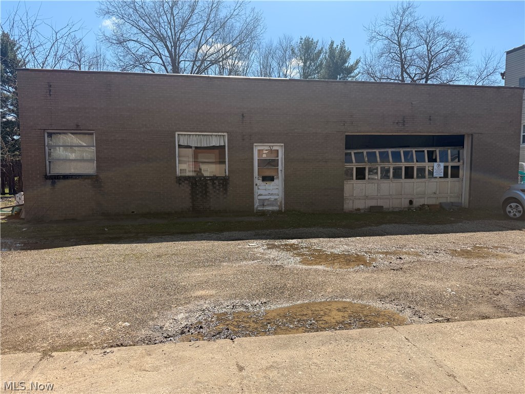 212 Trenton Avenue Property Photo 1
