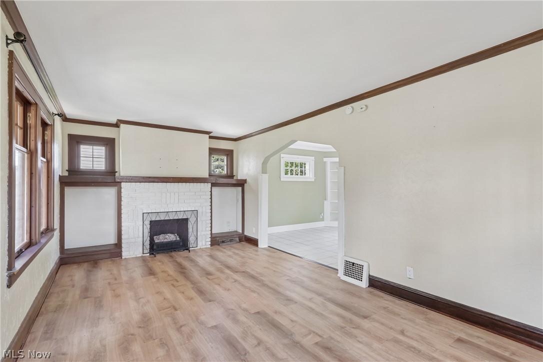 14606 Bartter Avenue Property Photo 4