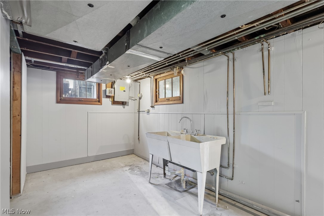 14606 Bartter Avenue Property Photo 12