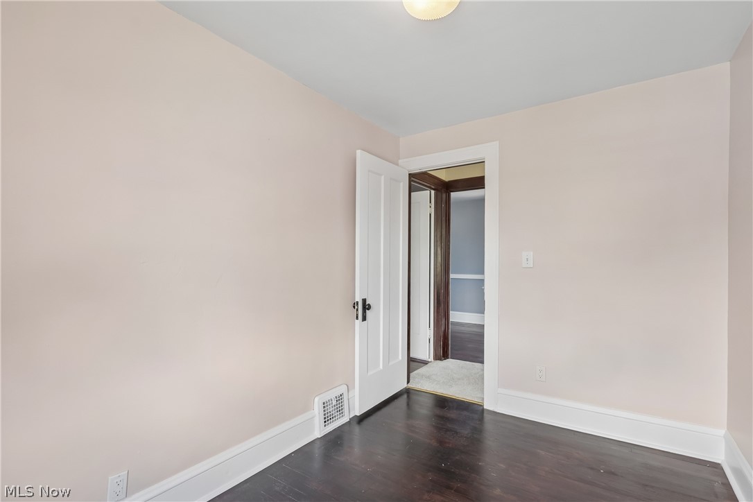 14606 Bartter Avenue Property Photo 32