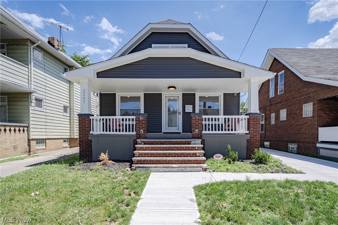 3297 W 127th Street