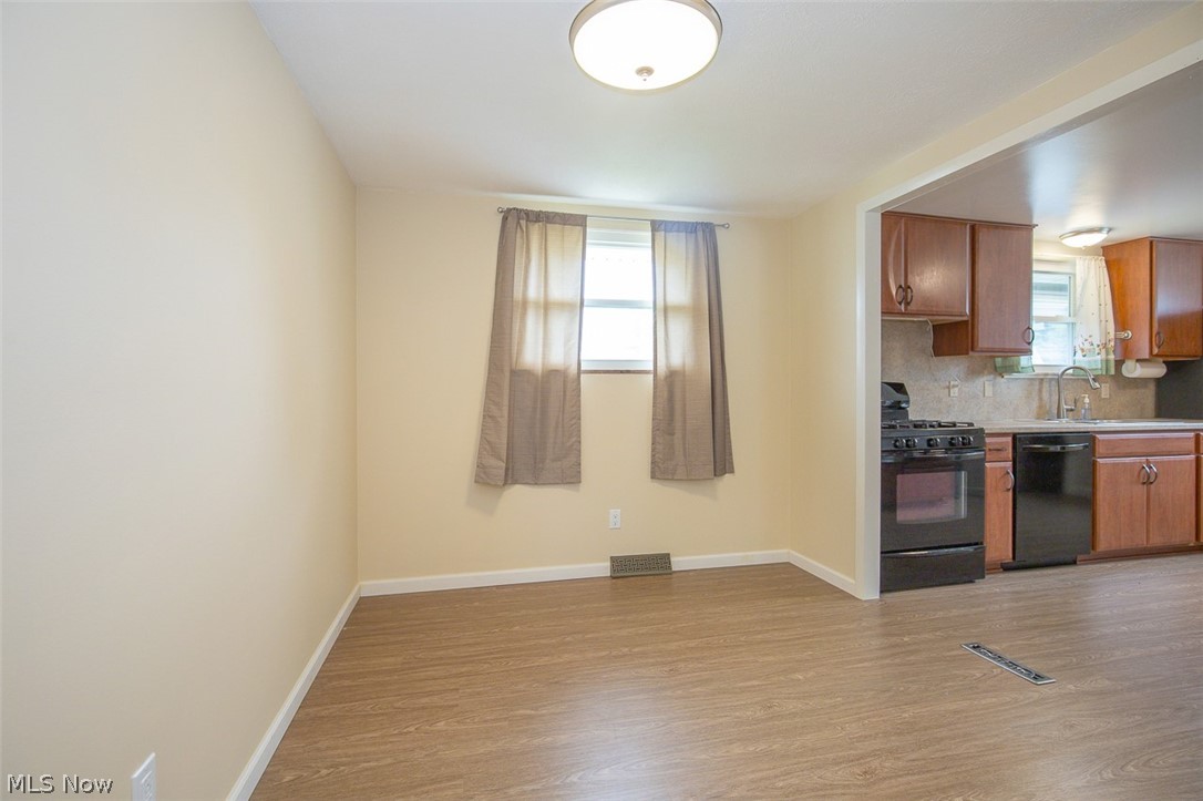 15500 Richard Drive Property Photo 6