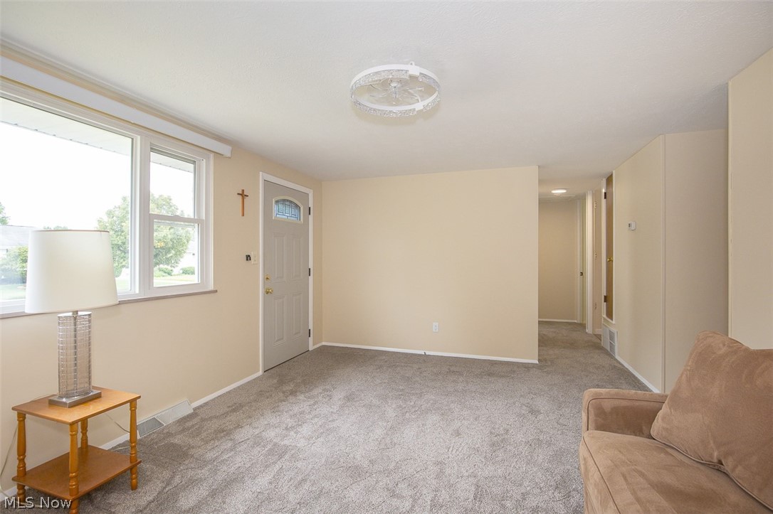 15500 Richard Drive Property Photo 8