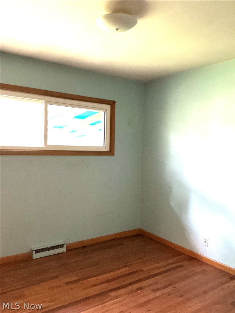 4950 N Sedgewick Property Photo 15