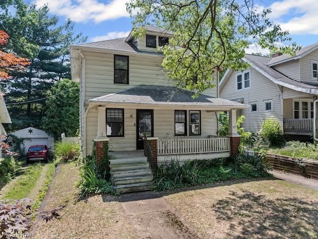 577 Eastland Avenue Property Photo 4