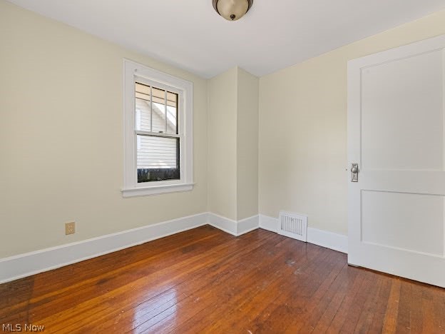 577 Eastland Avenue Property Photo 20