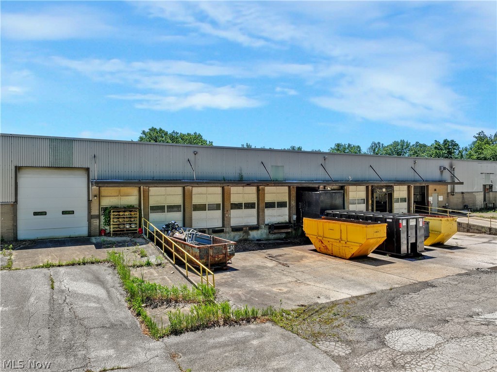 34459 Curtis Boulevard B Property Photo 6