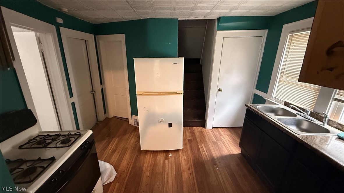 12607 Watterson Avenue Property Photo 2
