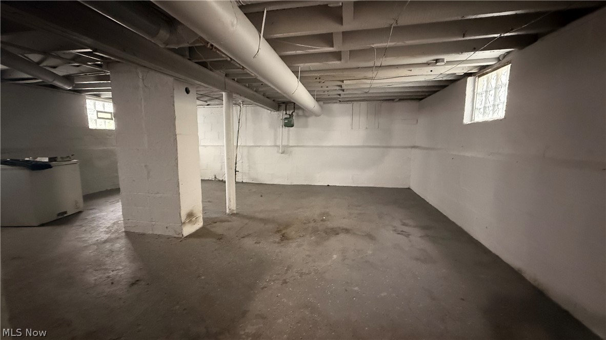 12607 Watterson Avenue Property Photo 10