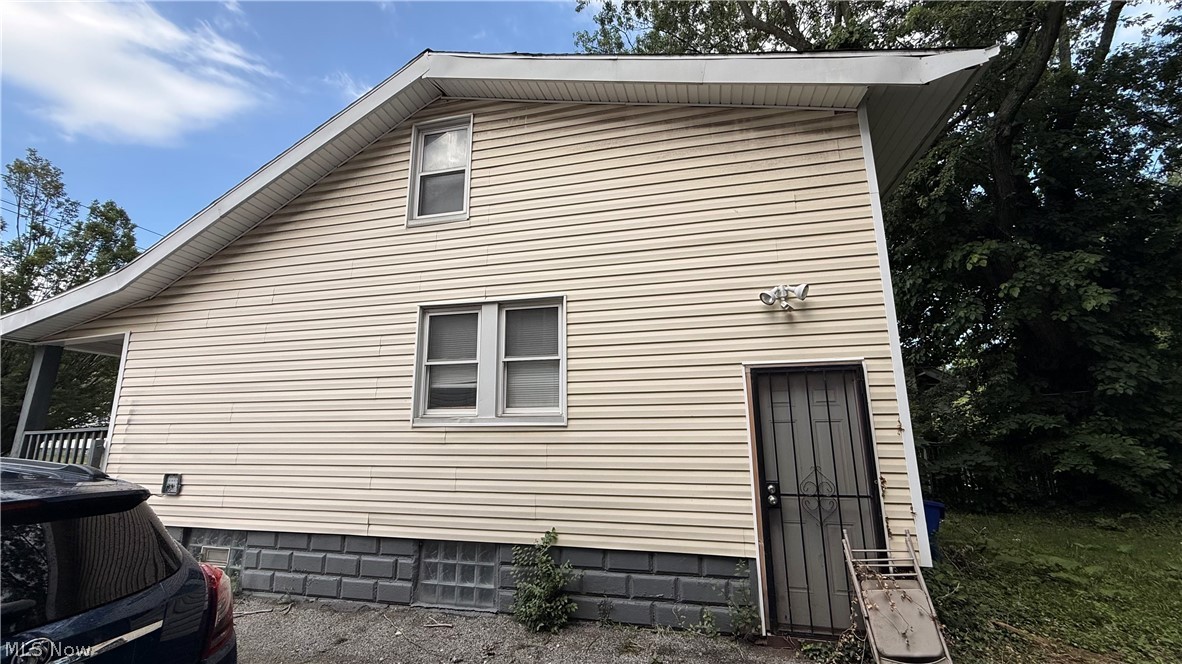 12607 Watterson Avenue Property Photo 11