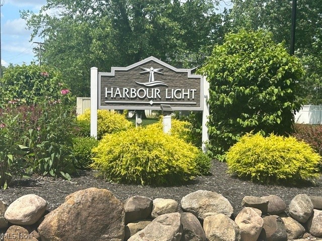 11558 Harbour Light Drive Property Photo 2