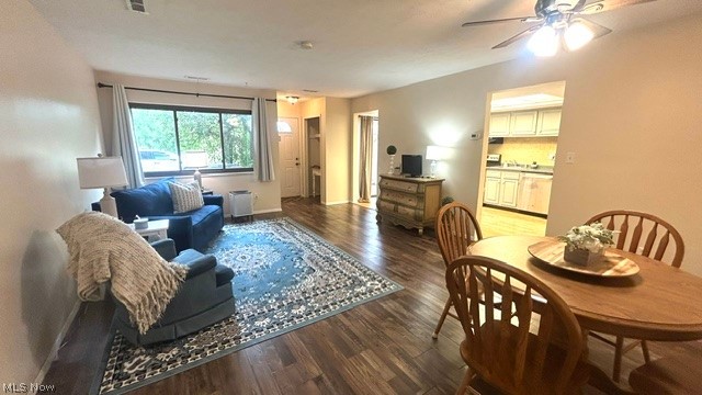 11558 Harbour Light Drive Property Photo 8